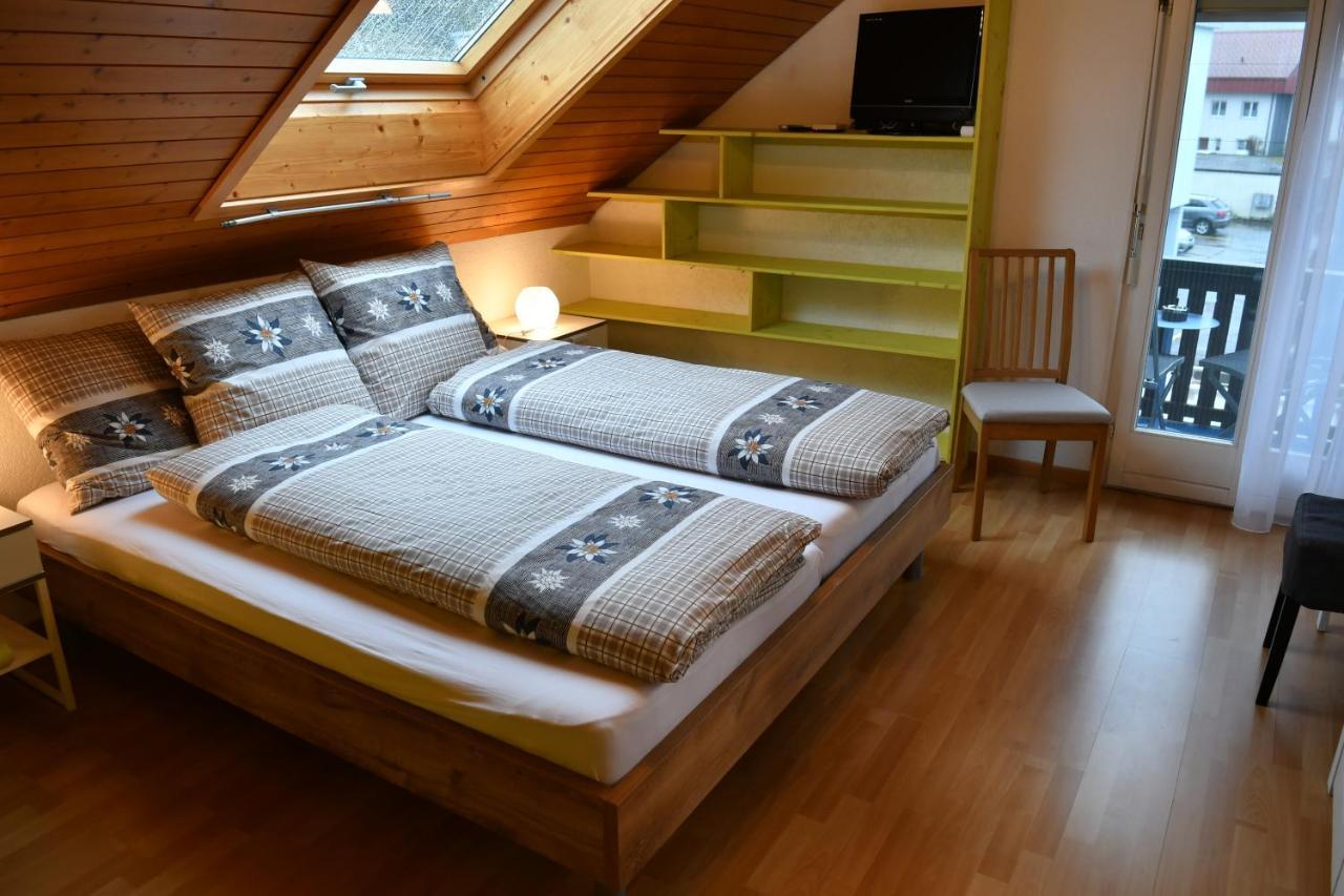 Pension Chalet Charme Siebnen Екстер'єр фото