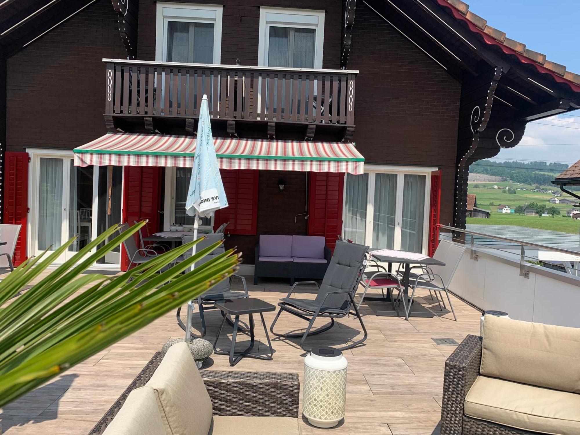 Pension Chalet Charme Siebnen Екстер'єр фото