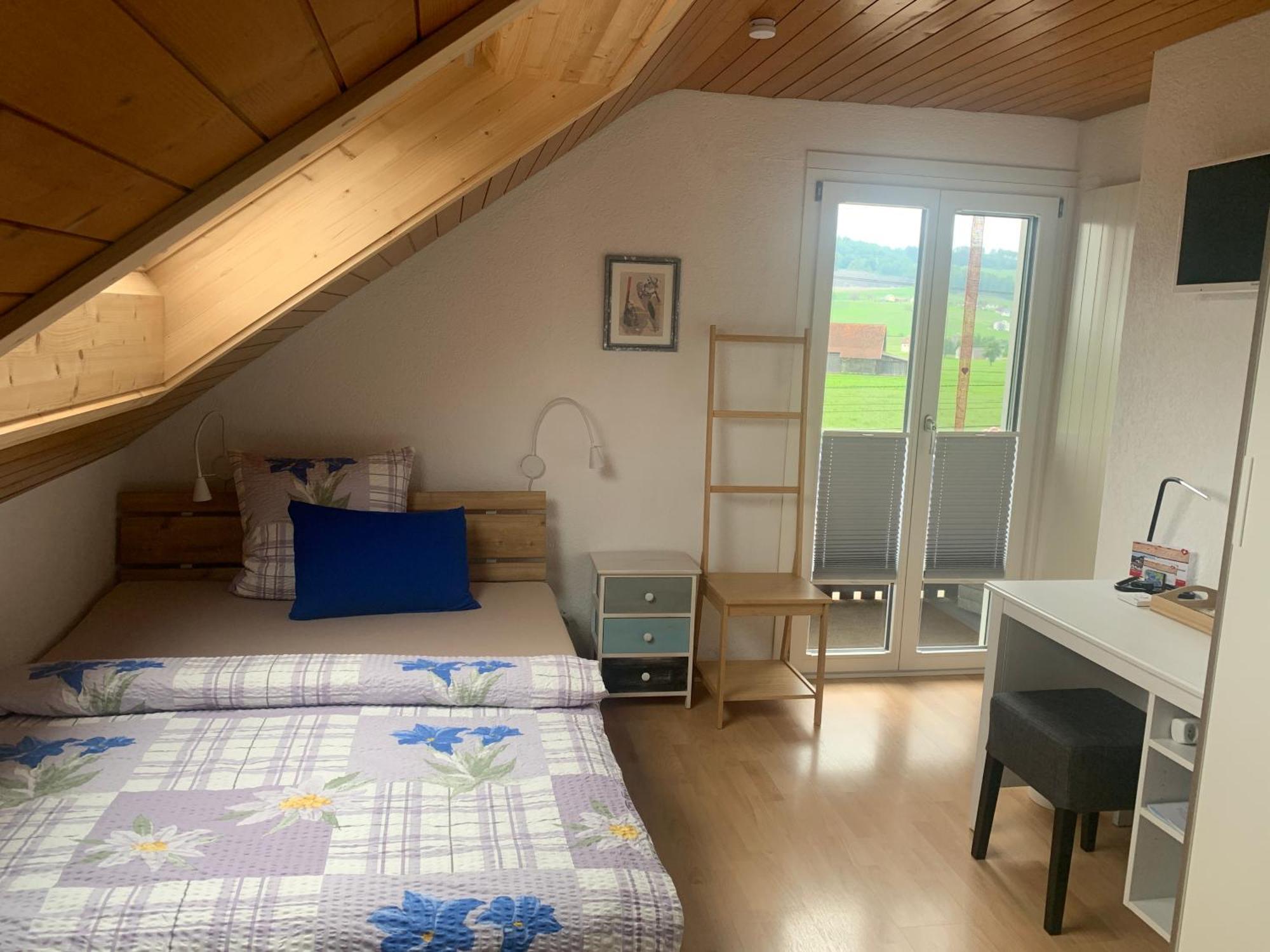Pension Chalet Charme Siebnen Екстер'єр фото